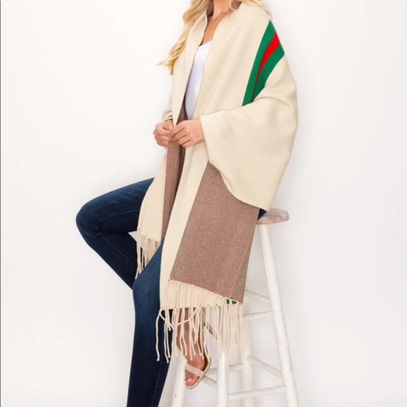 Ivory stripe greed red Shawl - Picture 2 of 5